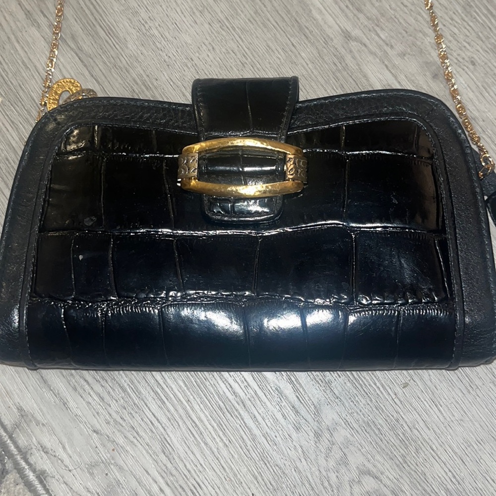 BRIGHTON Sensation HANDBAG ORGANIZER BLACK LEATHER with gold crossbody chain